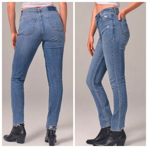 Abercrombie & Fitch The Skinny High Rise Curve Love Distressed Frayed Hem AF 6